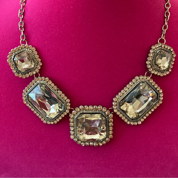 Statement Necklaces | Gold Tone Light Brown Stones| Size Long 17.50" Adjustable - Picture 4 of 8